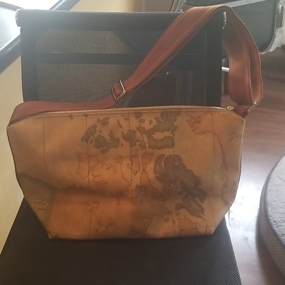 Alviero Martini Geo Handbag